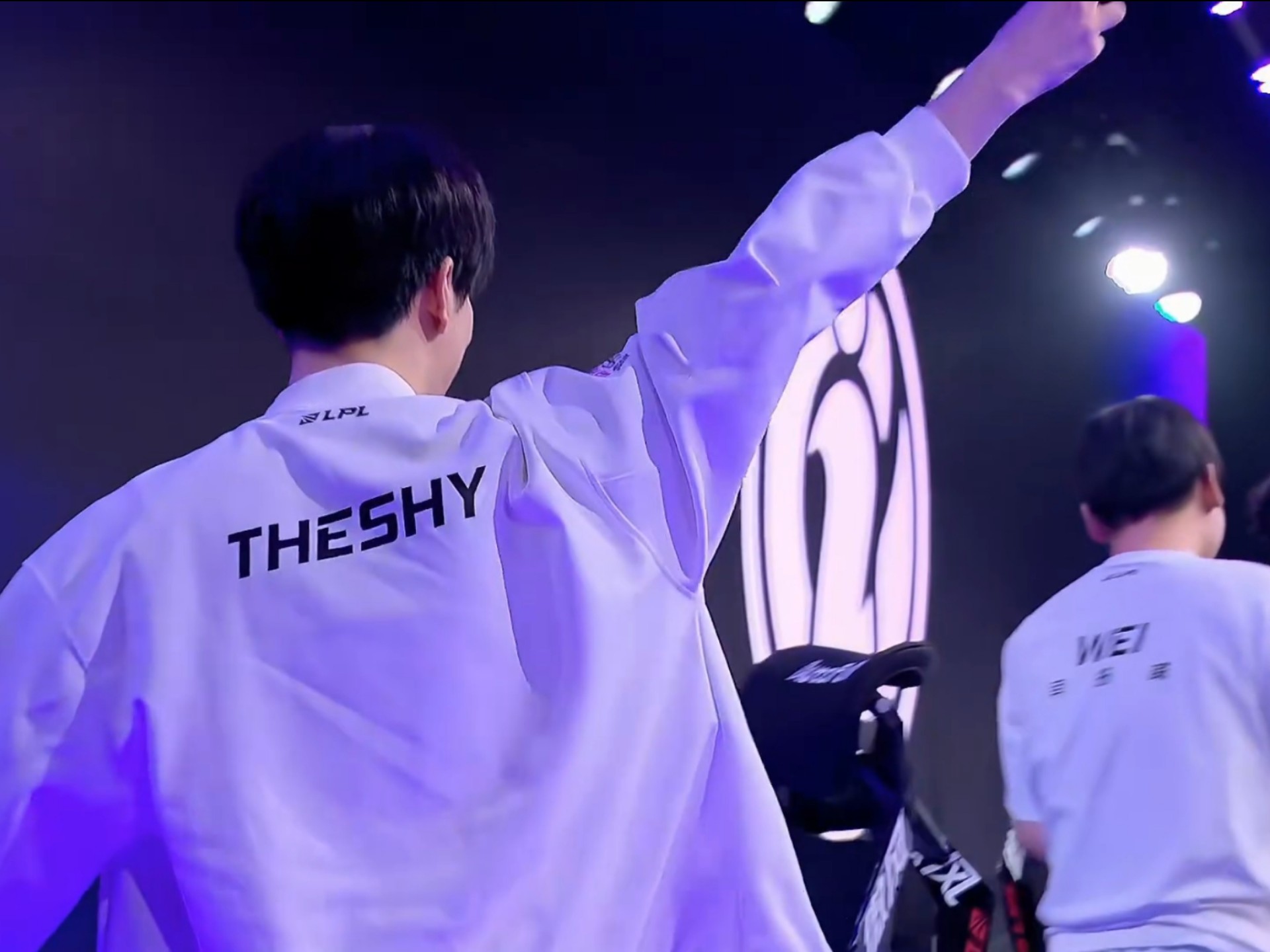 【方案】LPL赛事预测：三场对决，更有电竞春晚